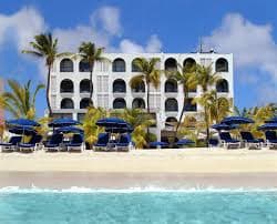 Beach and boardwalk at Philipsburg, Sint Maarten