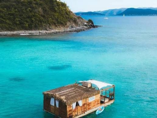 White Bay beach and its famous beach bars on Jost Van Dyke, British Virgin Islands