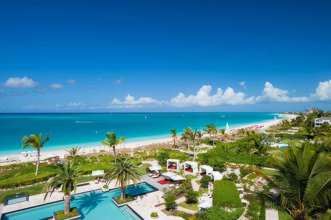 Powder-white sand and turquoise water at Grace Bay Beach, Providenciales