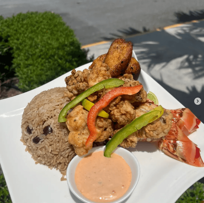 Sailshades TCI Caribbean restaurant and Bar photo 2