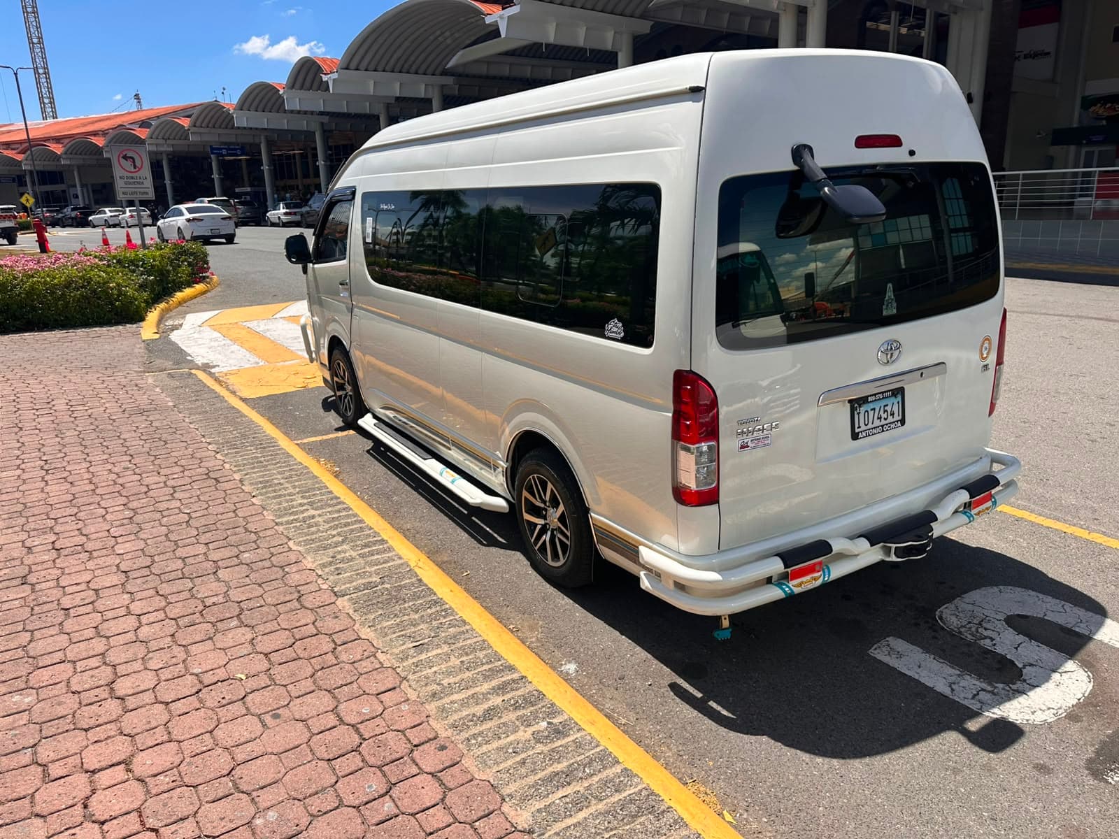 Van 2